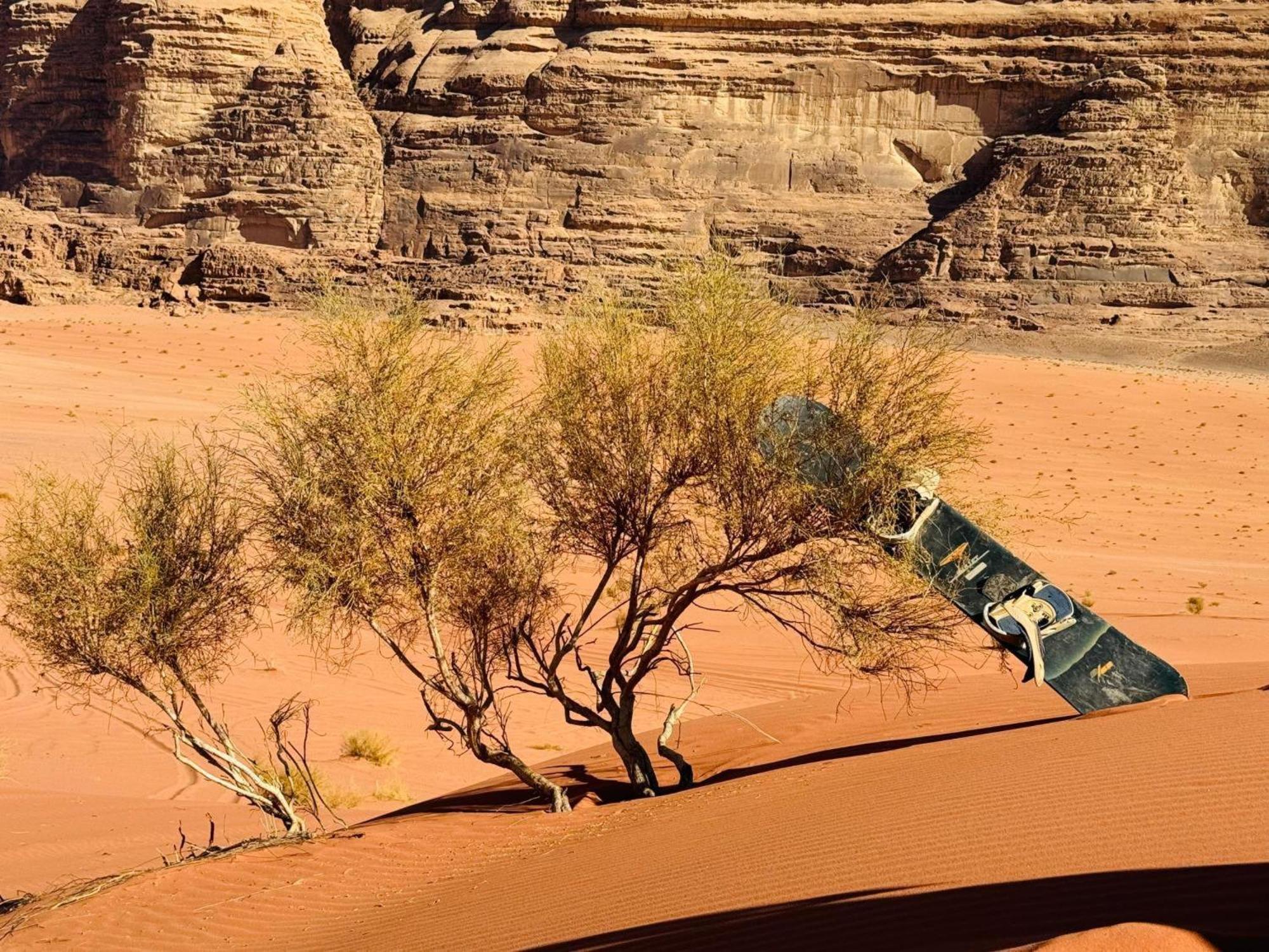 Wadi Rum Mundo Camp Акаба Экстерьер фото