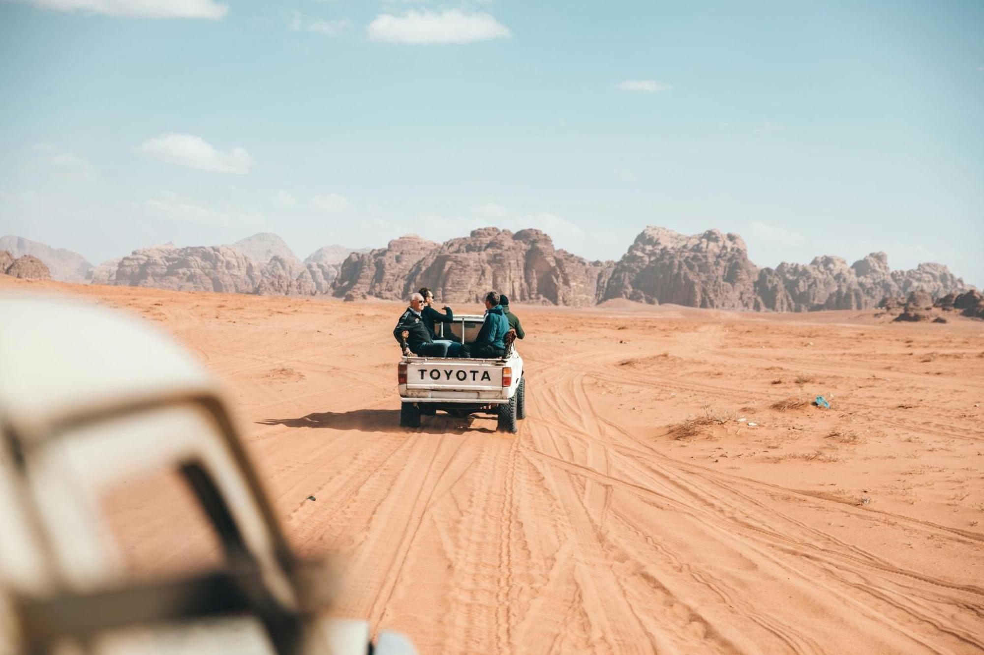 Wadi Rum Mundo Camp Акаба Экстерьер фото
