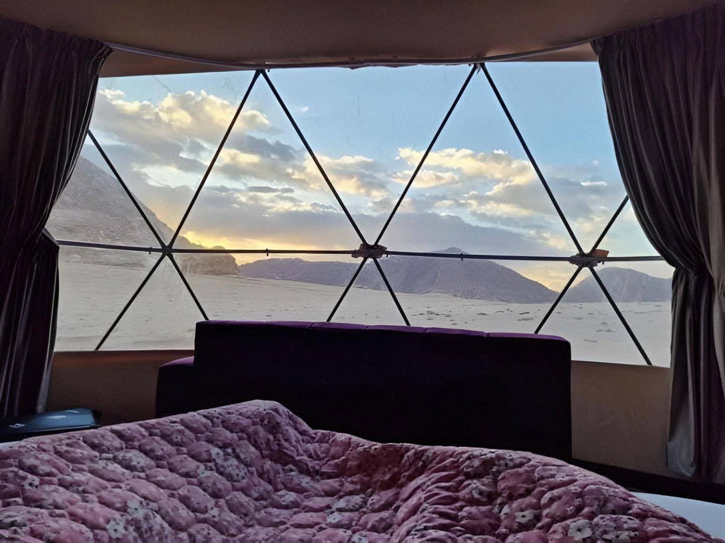 Wadi Rum Mundo Camp Акаба Экстерьер фото